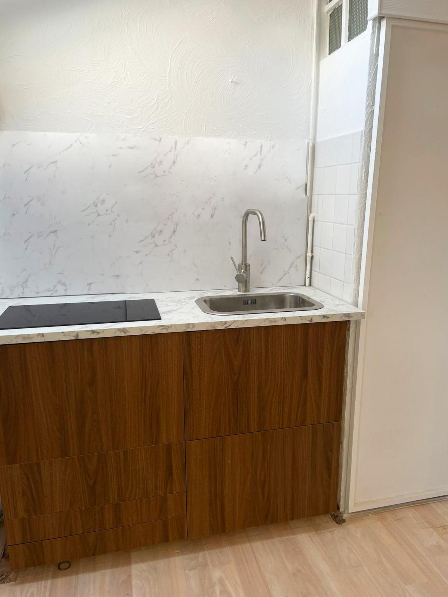 Chic Palais 2 Min Away Apartment *